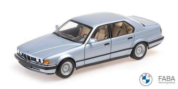 BMW Miniatur 730i (E32) 1986 blau 1:18